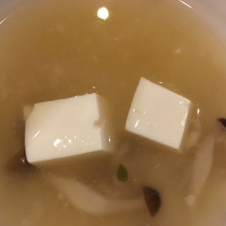 豆腐としめじのしょうがスープ